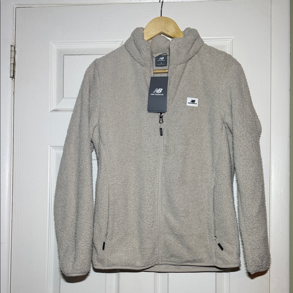 New Balance cream fleece  Jacket